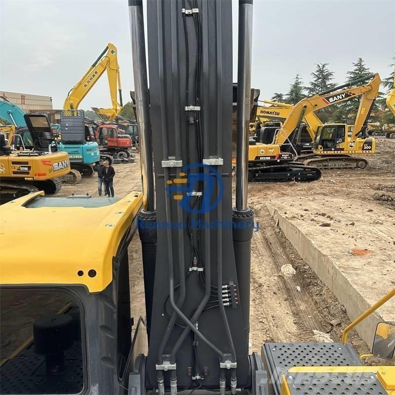 Volvo EC 240 Vikšriniai ekskavatoriai