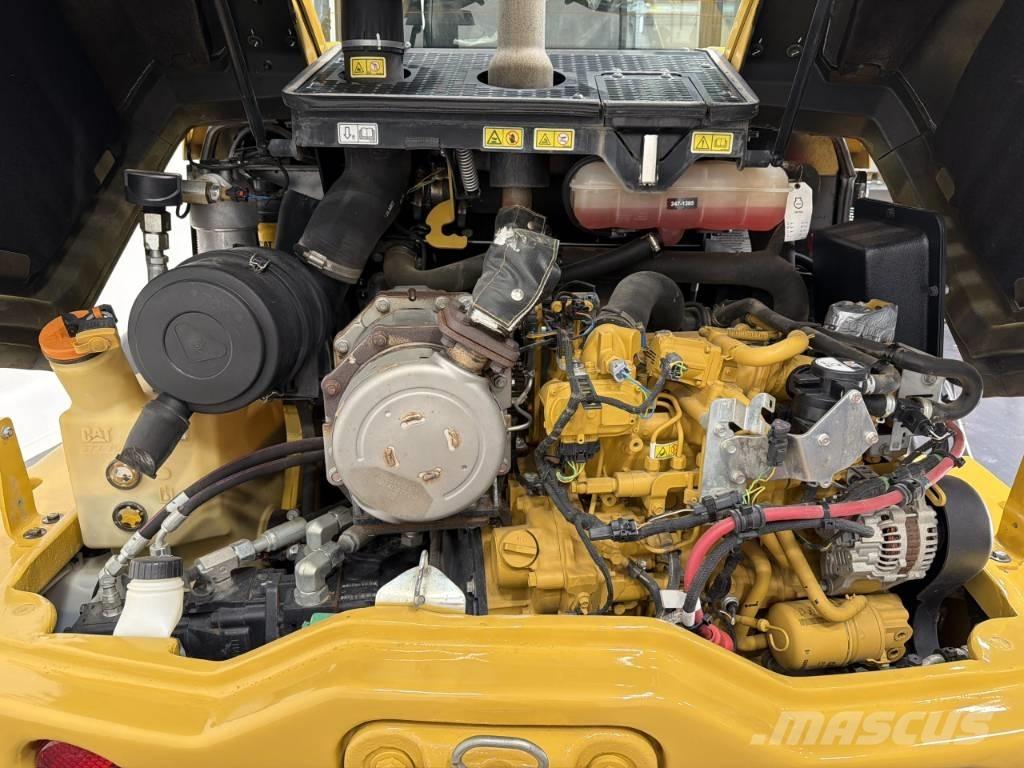 CAT 908M Naudoti ratiniai krautuvai