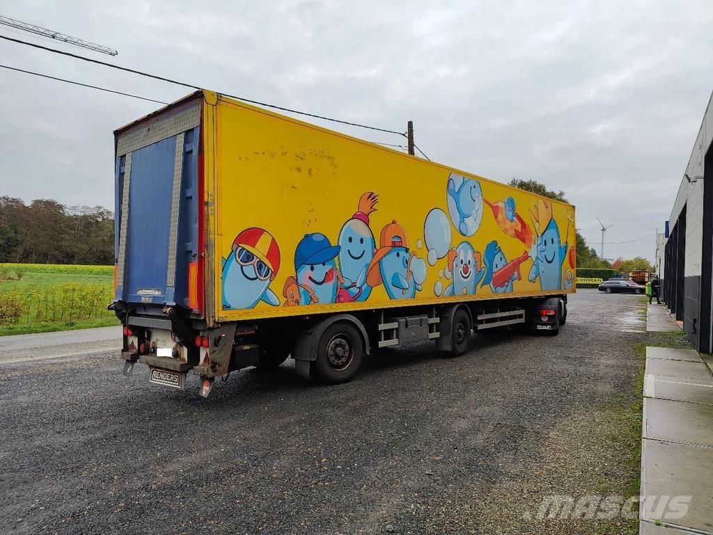 Renders X-Steering Dengtos puspriekabės