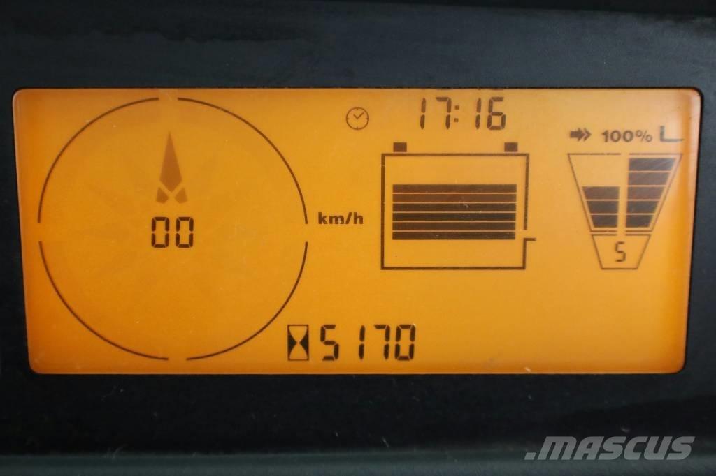 Jungheinrich EFG 220 Elektriniai šakiniai krautuvai