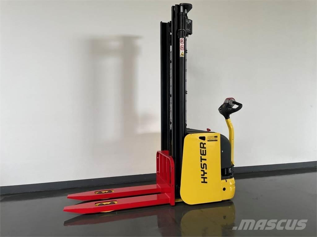 Hyster S1.6AC Rankiniai vėžimėliai