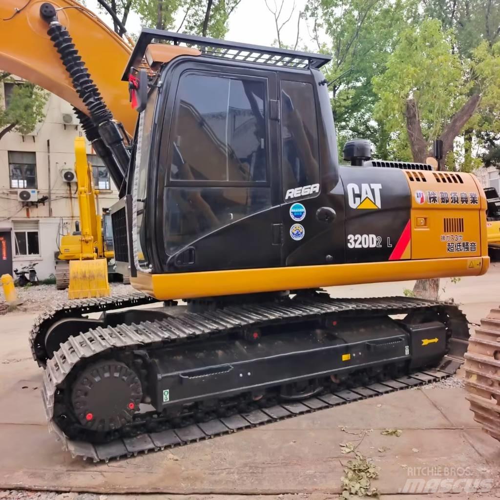 CAT 320D Vikšriniai ekskavatoriai