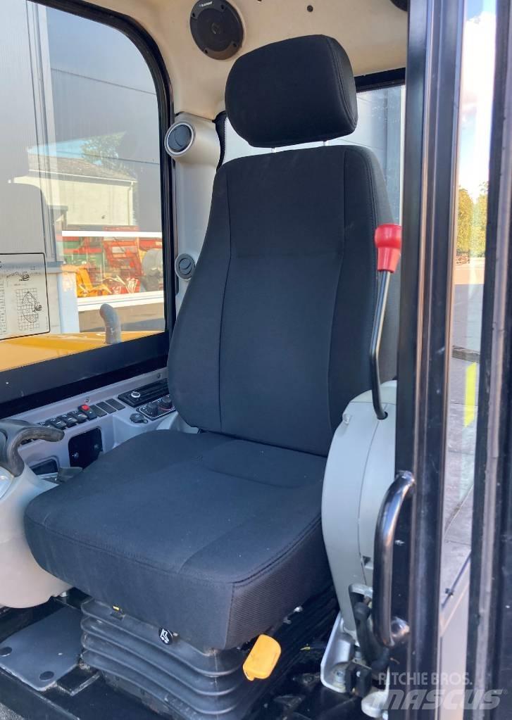 JCB 86C-1 Vidutinės galios ekskavatoriai 7-12 t