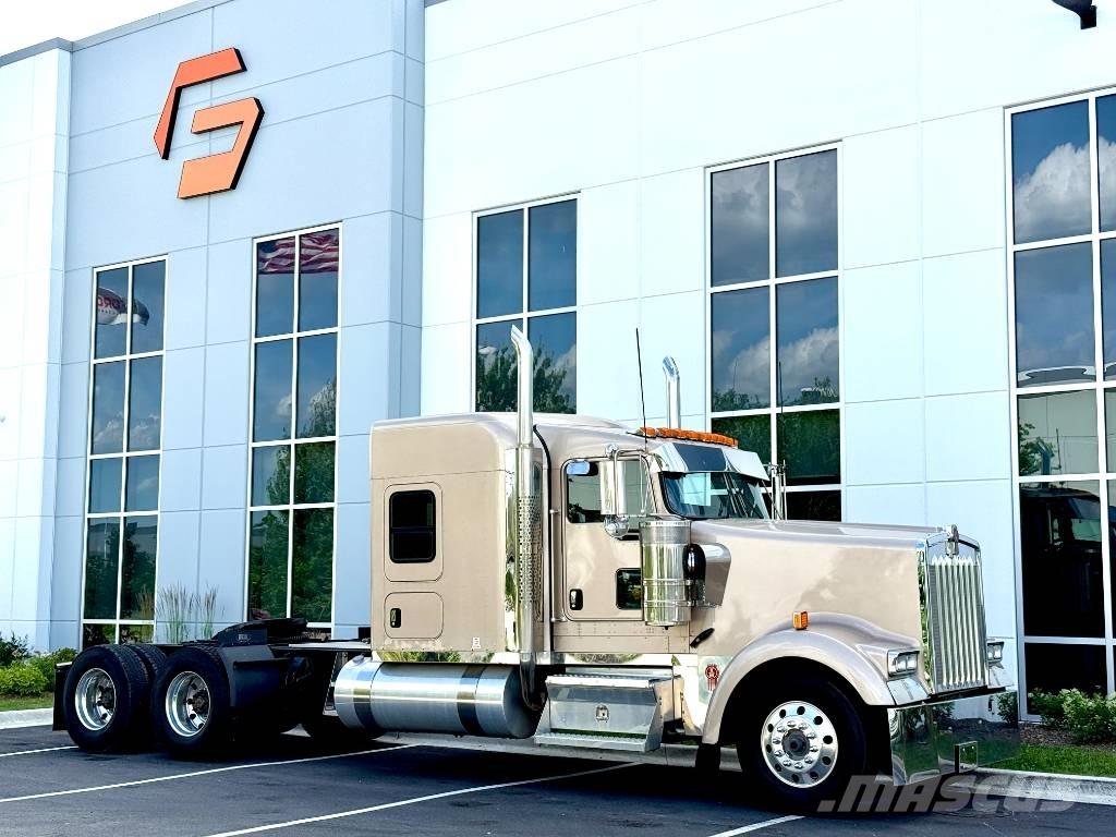 Kenworth W 900 Naudoti vilkikai