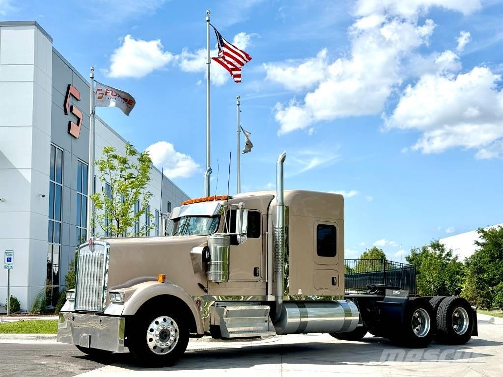 Kenworth W 900 Naudoti vilkikai