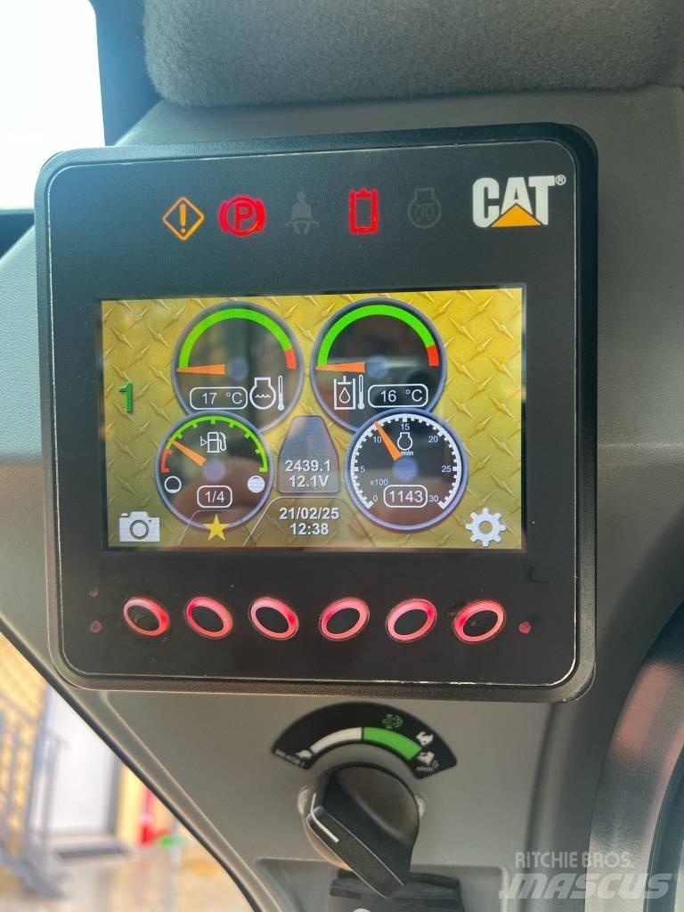CAT 262 D Krautuvai su šoniniu pasukimu