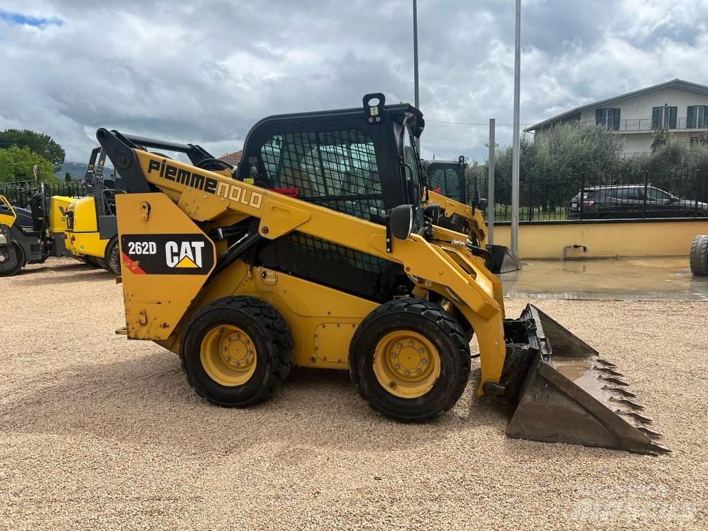 CAT 262 D Krautuvai su šoniniu pasukimu