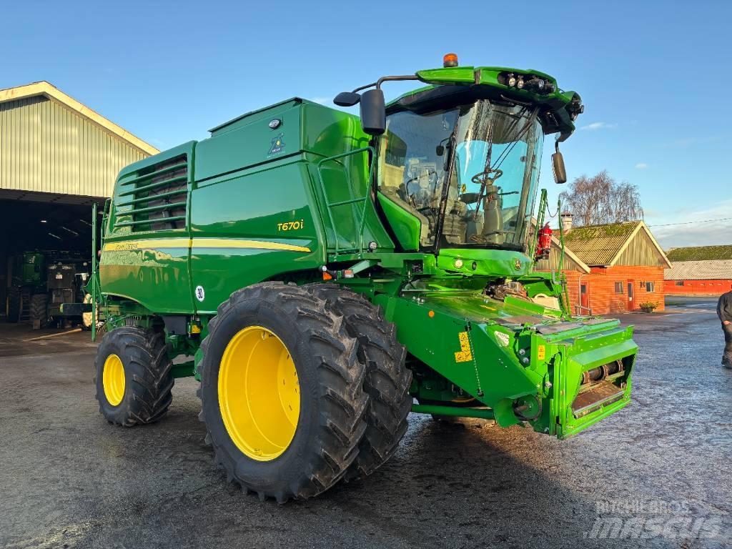 John Deere T670I 4WD Derliaus nuėmimo kombainai