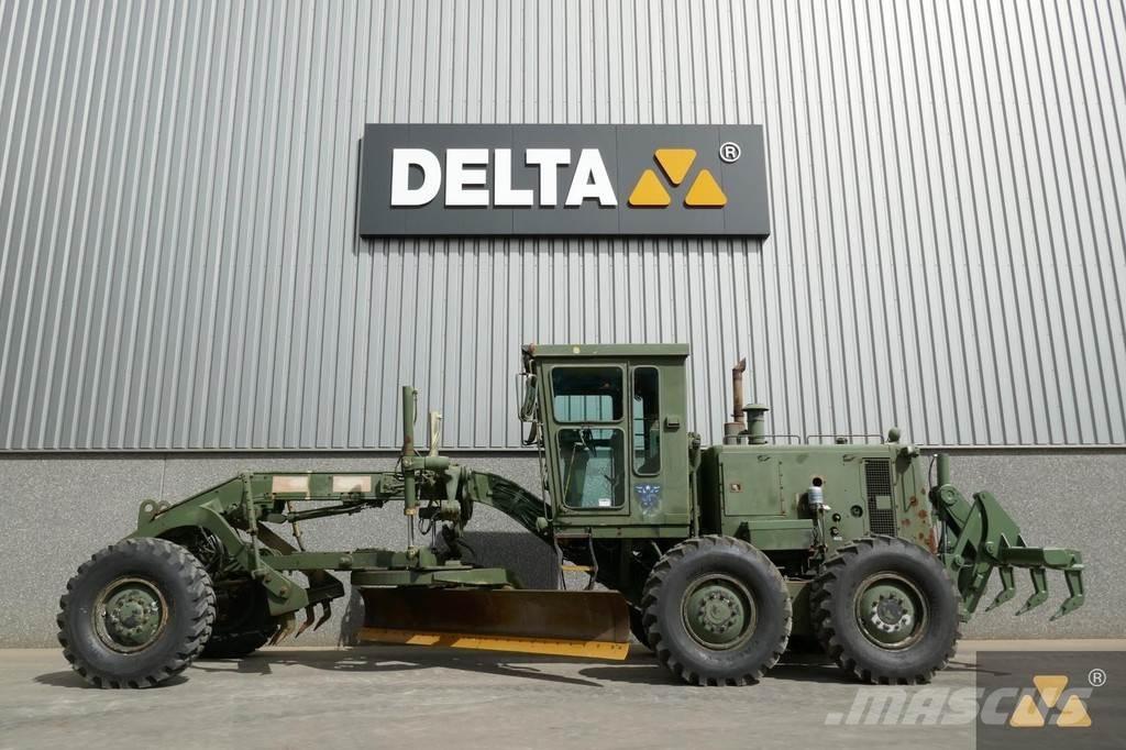 CAT 130G Ex-army Greideriai