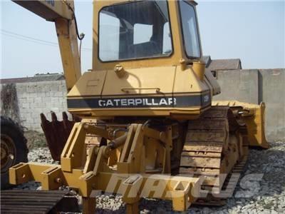 CAT D 5 H Vikšriniai buldozeriai