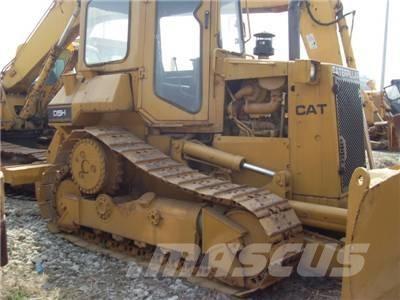 CAT D 5 H Vikšriniai buldozeriai