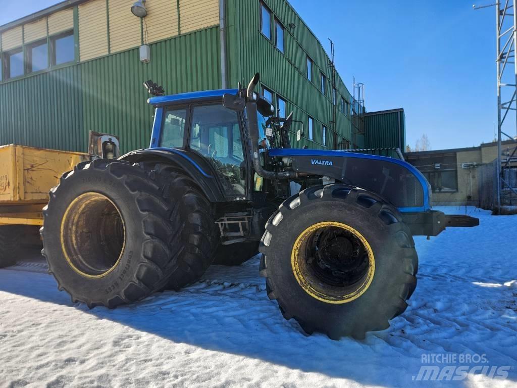 Valtra T171 Traktoriai