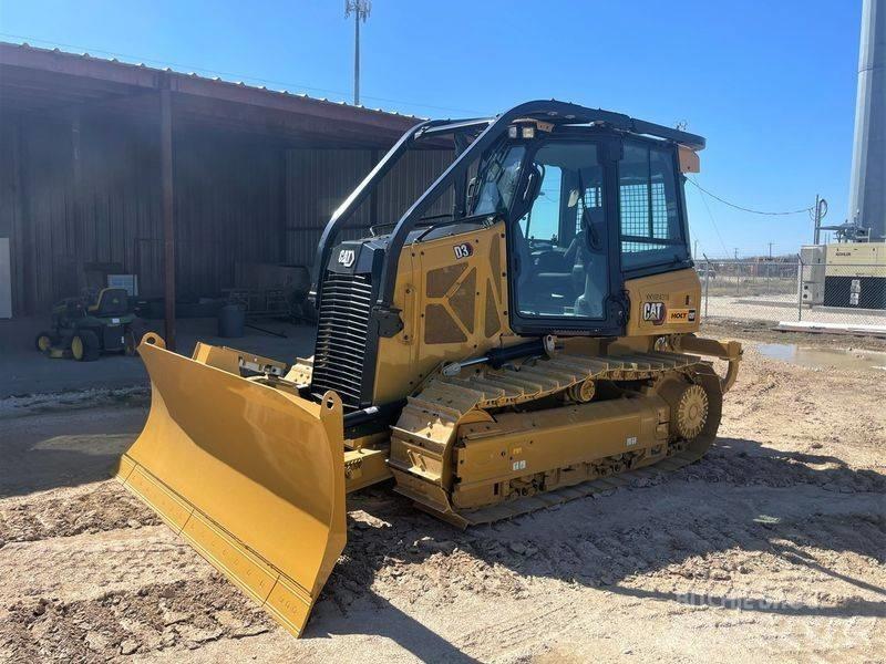 CAT D 3 Vikšriniai buldozeriai