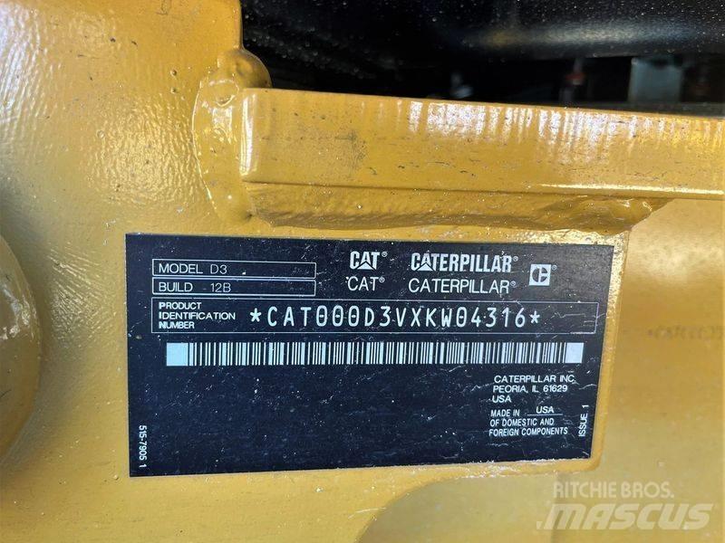 CAT D 3 Vikšriniai buldozeriai