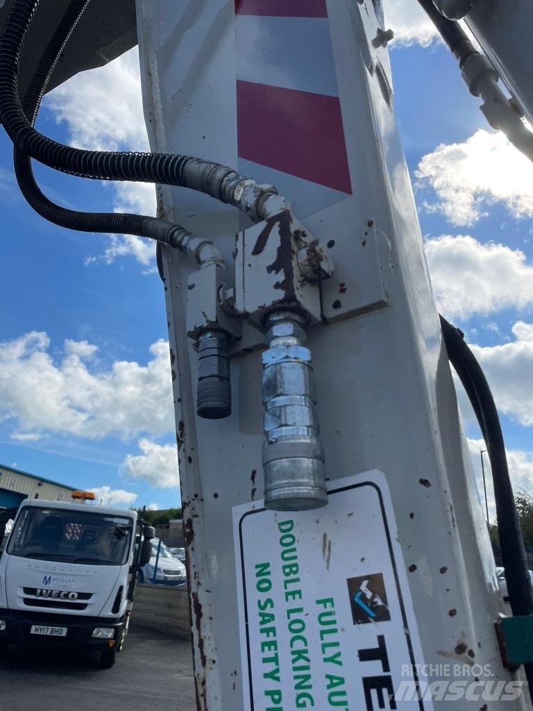 Takeuchi TB295W Ratiniai ekskavatoriai