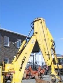Komatsu WB97 Lanças Važiuoklė ir suspensija
