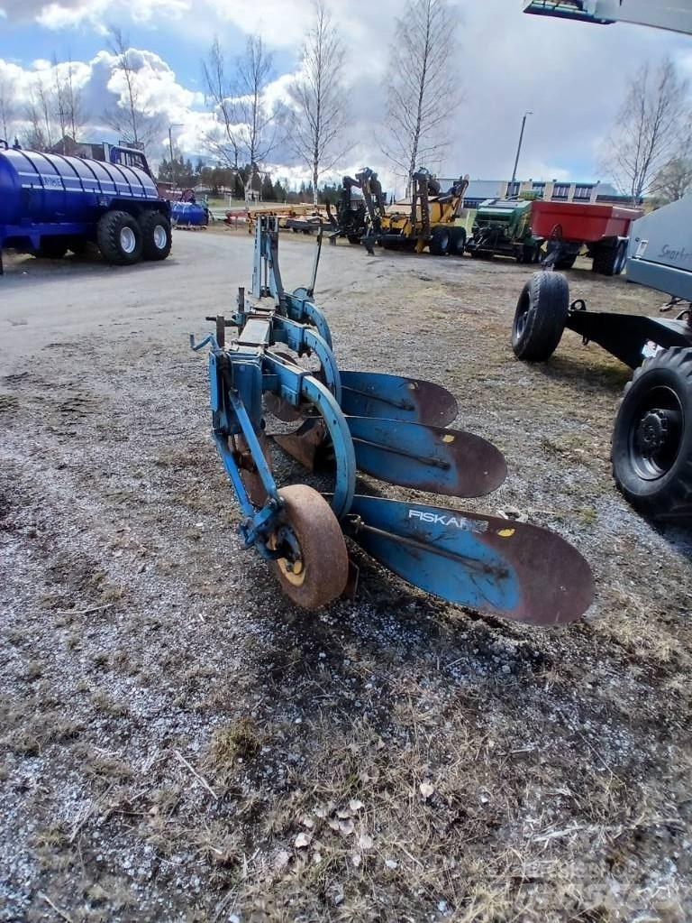 Fiskars 3-siipinen Standartiniai plūgai