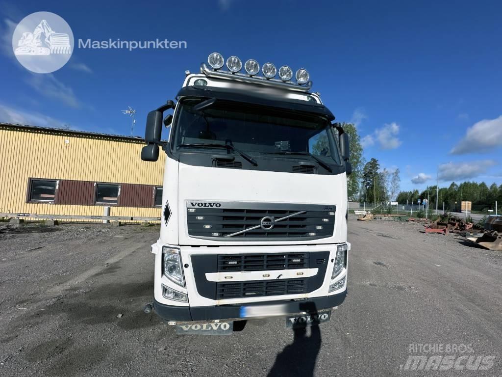 Volvo FH 500 Sunkvežimiai su keliamuoju kabliu