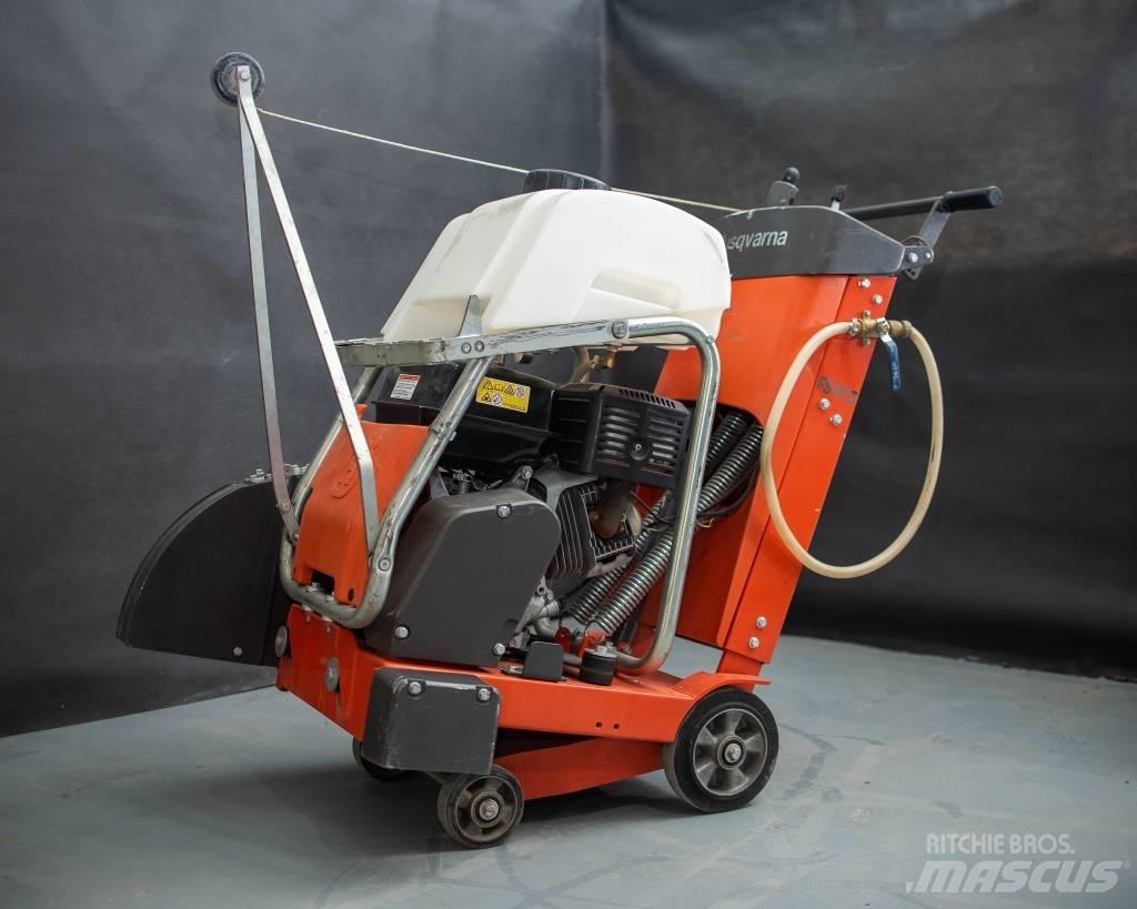 Husqvarna FS413 Asfalto smulkinimo technika
