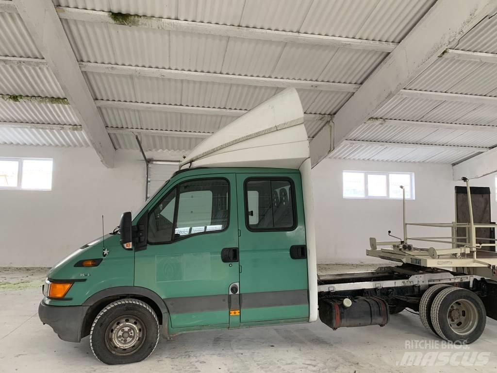 Iveco 3551 Krovininiai furgonai