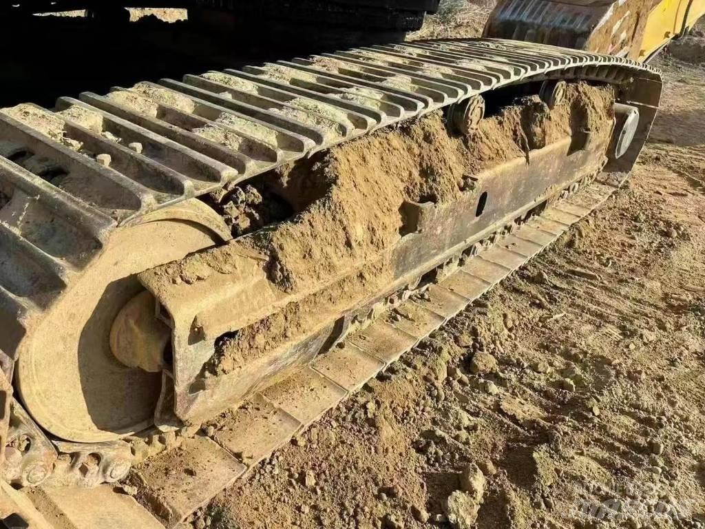 Sany SY 305 H Vikšriniai ekskavatoriai