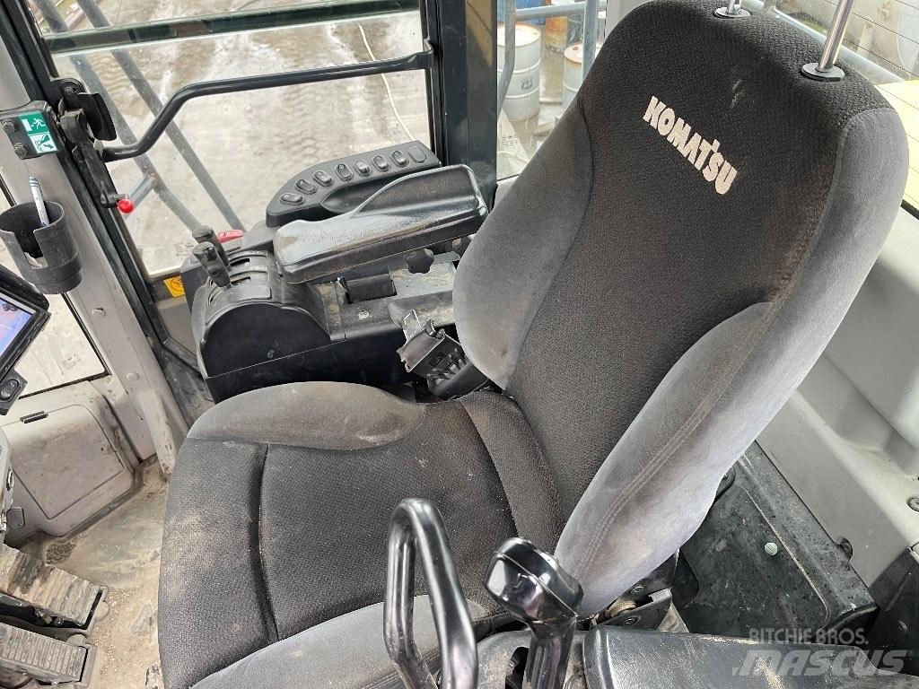 Komatsu WA500-8 Naudoti ratiniai krautuvai