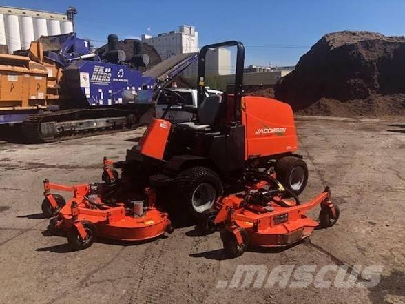 Jacobsen R311T Sodo traktoriukai-vejapjovės