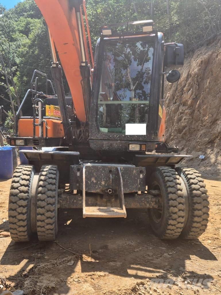 Doorne-Daf DX140W-5 Ratiniai ekskavatoriai