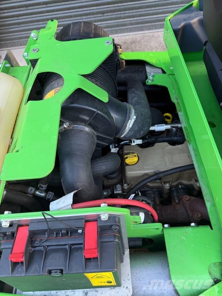 Avant 635 Naudoti ratiniai krautuvai