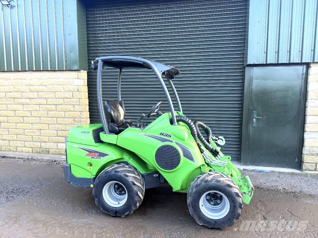 Avant 635 Naudoti ratiniai krautuvai