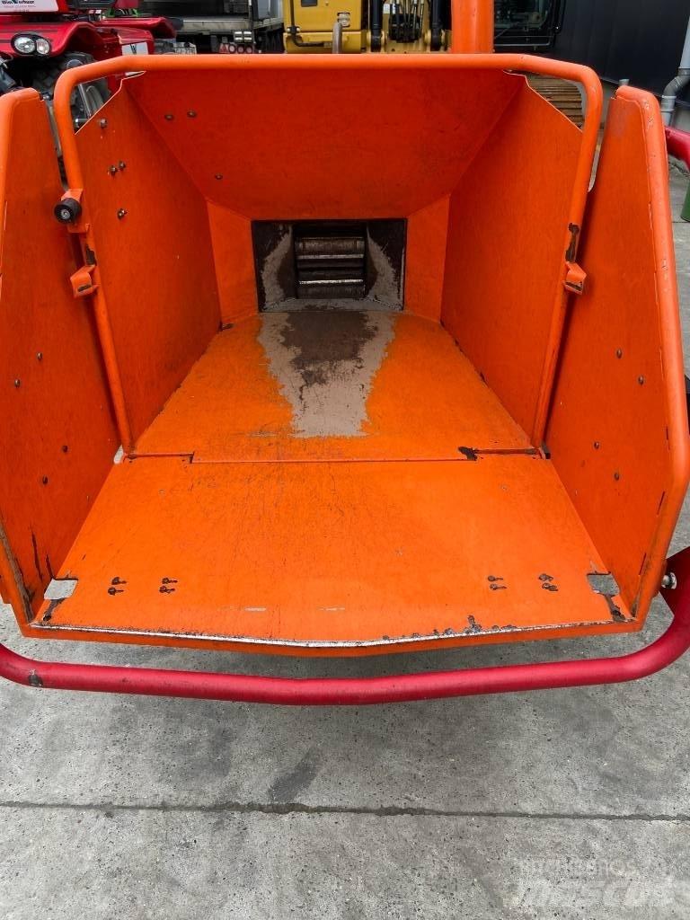 Timberwolf TW230/DHB Medienos smulkintuvai