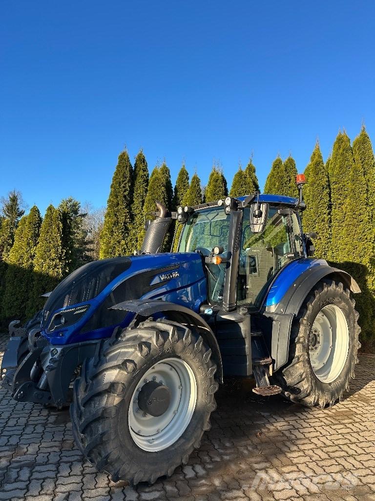 Valtra T234 VERSU Traktoriai