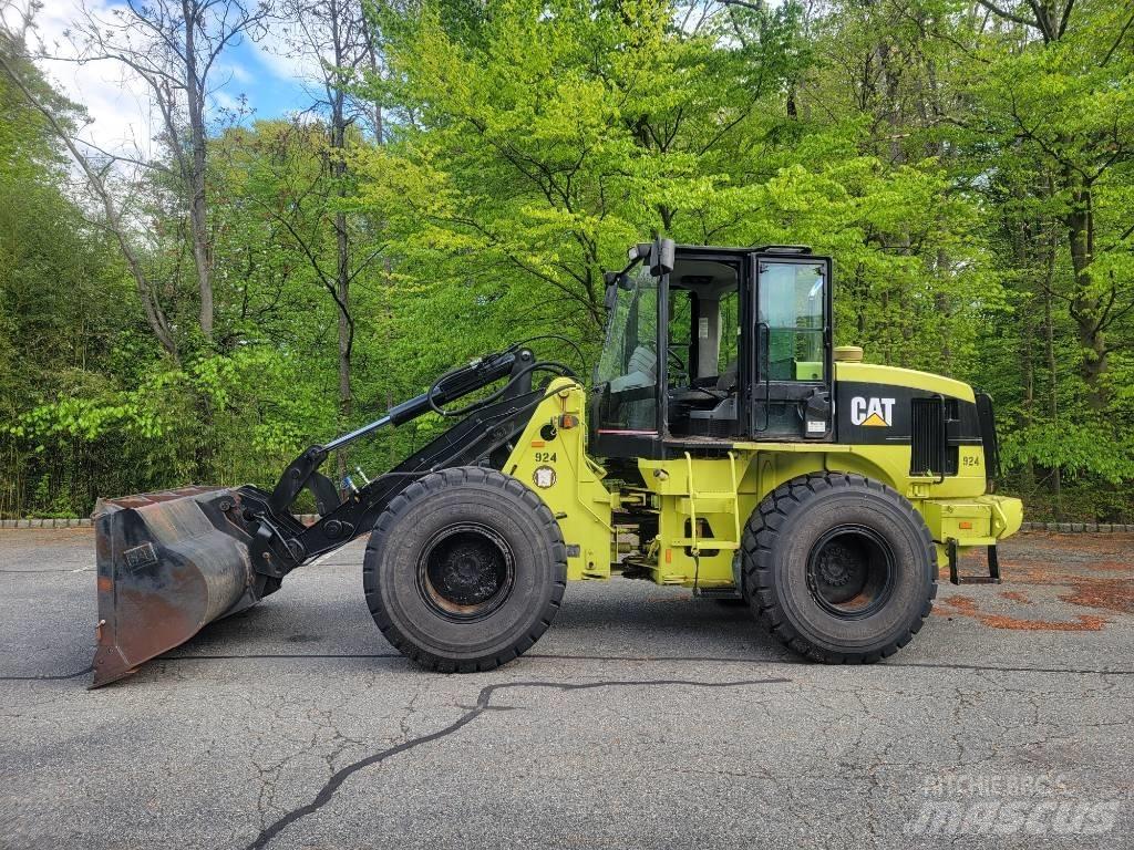 CAT 924 G Naudoti ratiniai krautuvai