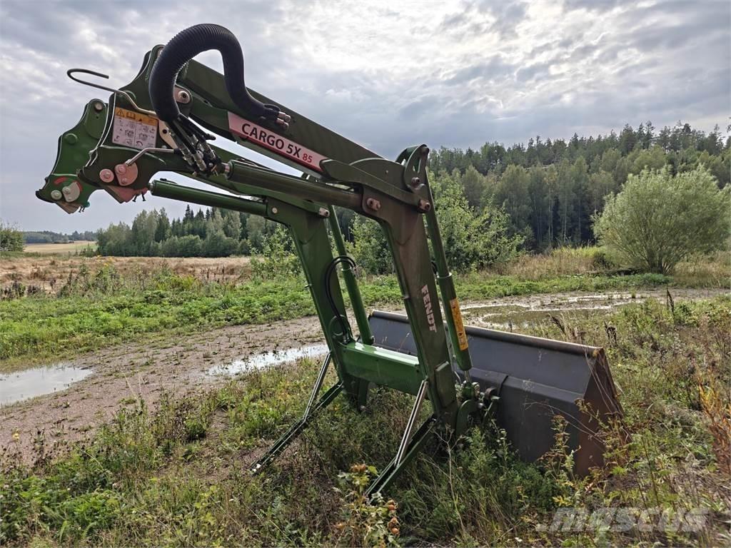 Fendt 718 Gen6 Traktoriai