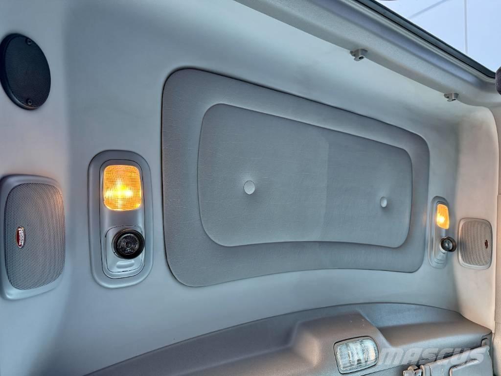 Peterbilt 389 Naudoti vilkikai