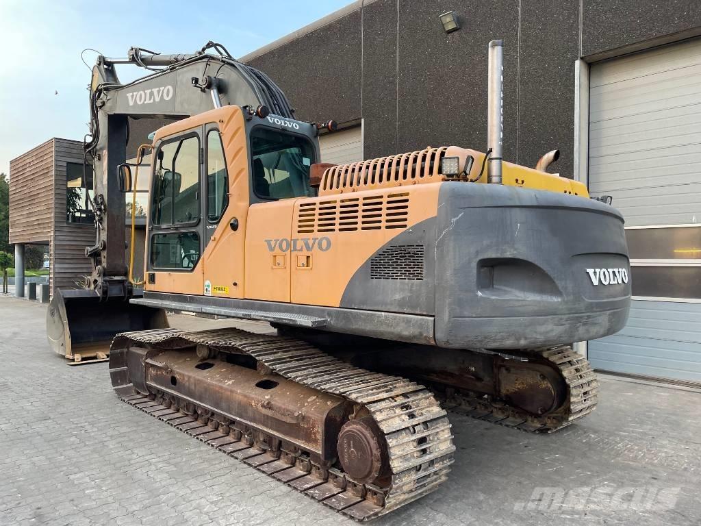 Volvo EC240B Vikšriniai ekskavatoriai