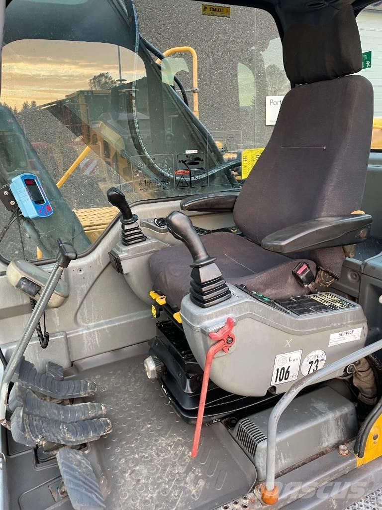 Volvo EC240B Vikšriniai ekskavatoriai