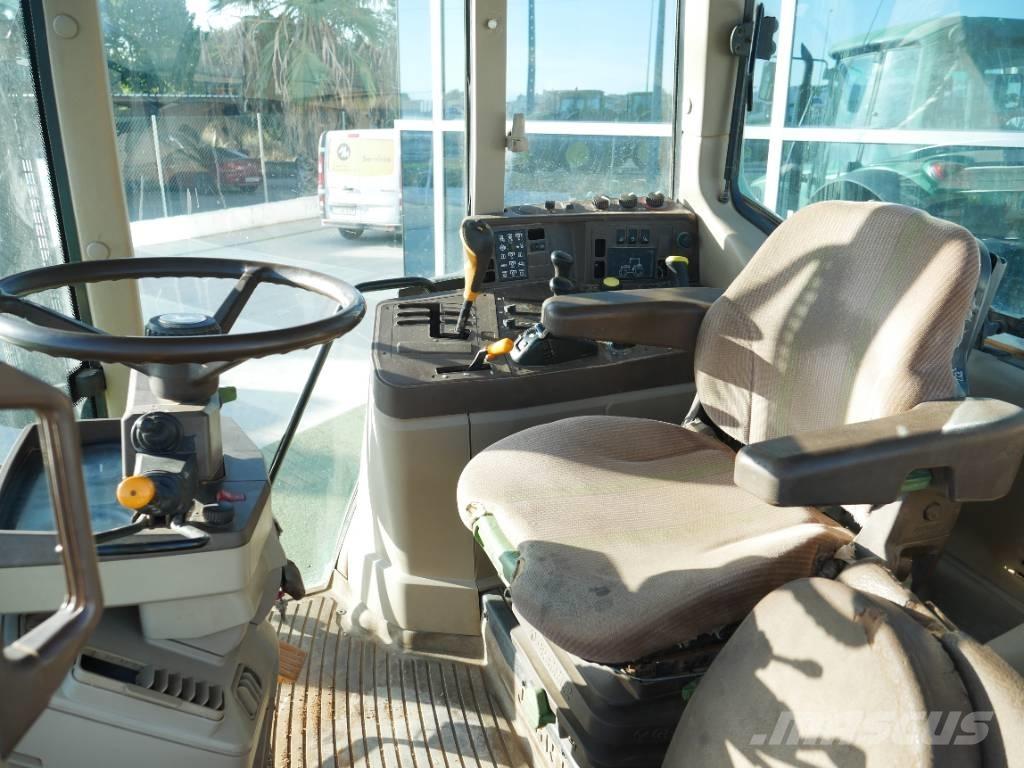 John Deere 6920 Traktoriai