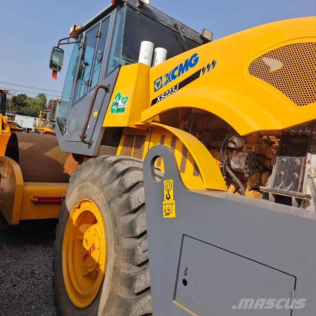 XCMG XS223J Vieno būgno volai