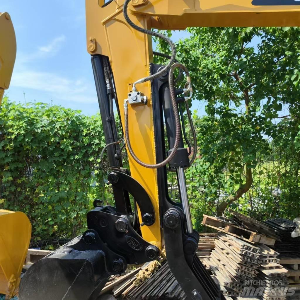 CAT 306 Vikšriniai ekskavatoriai