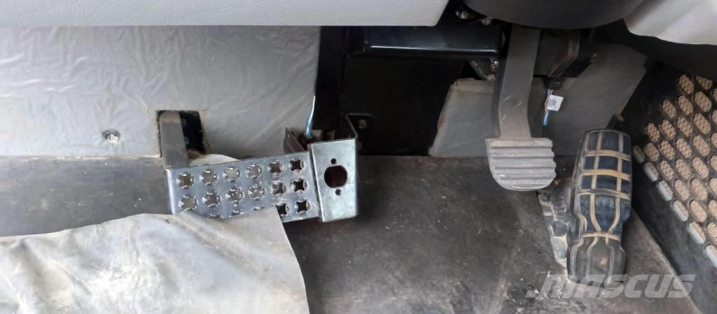 CAT 730 C 2 Karjeriniai savivarčiai