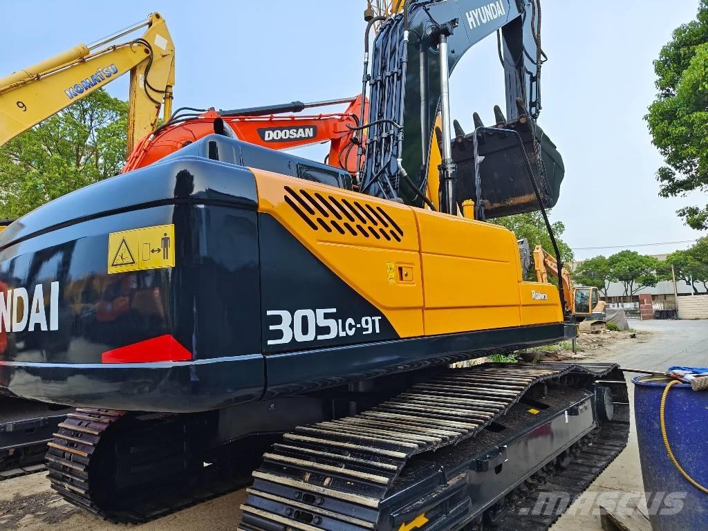 Hyundai R305LC-9T Vikšriniai ekskavatoriai