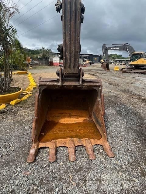 Volvo EC 220 D Vikšriniai ekskavatoriai