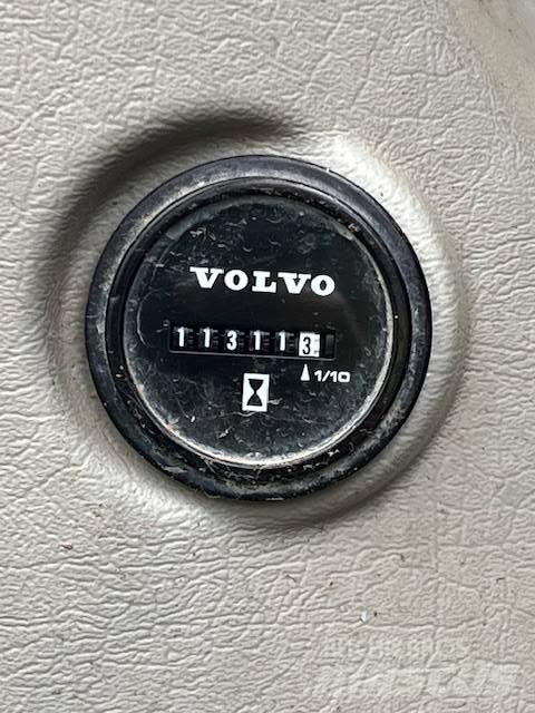 Volvo EC 220 D Vikšriniai ekskavatoriai