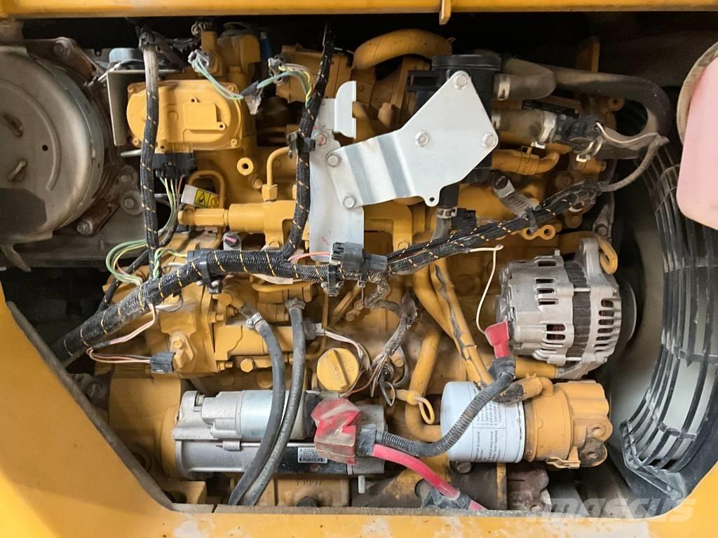CAT 308 E 2 CR Vidutinės galios ekskavatoriai 7-12 t