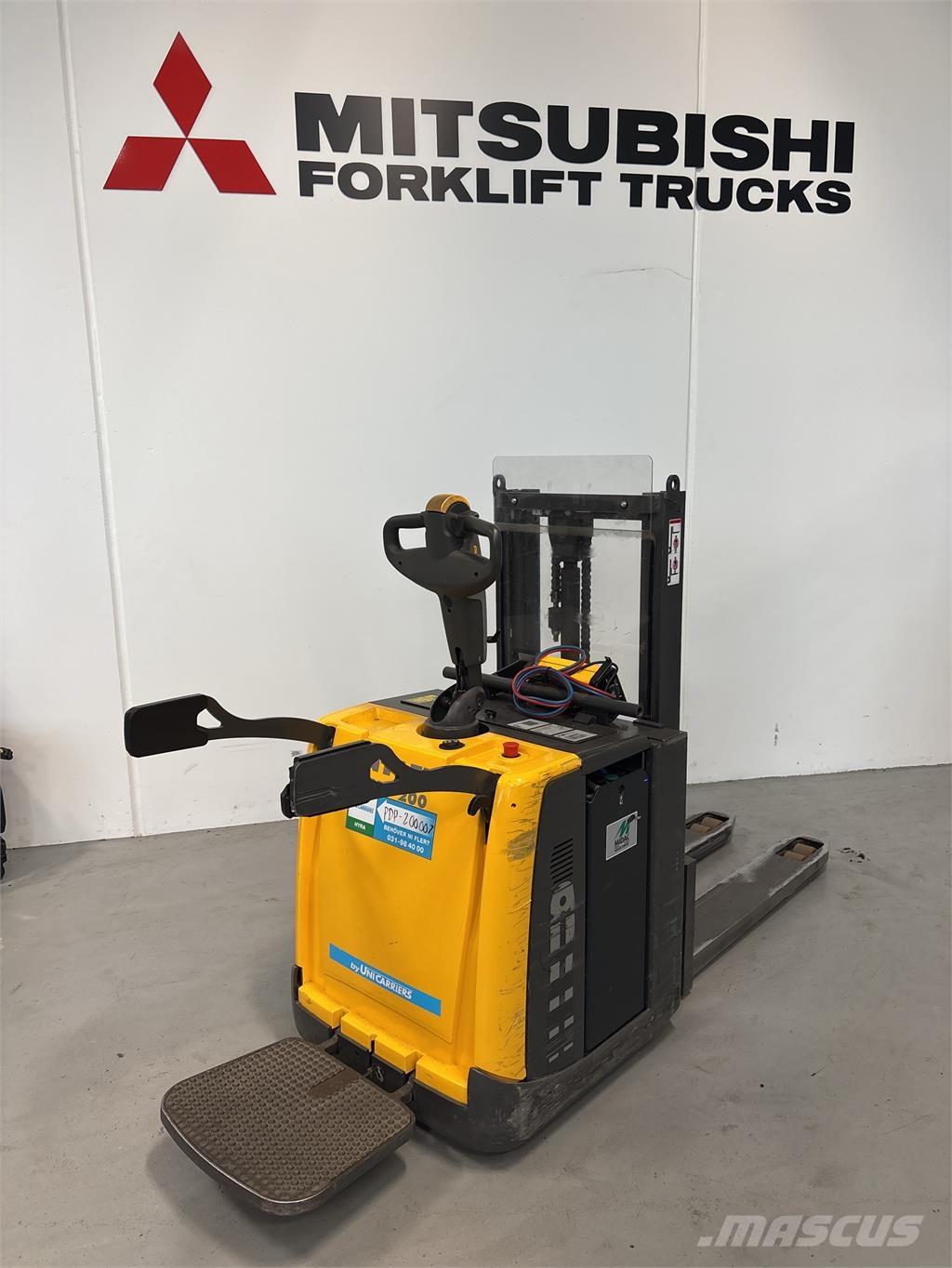 Atlet PDP200 Savaeigiai rietuvai