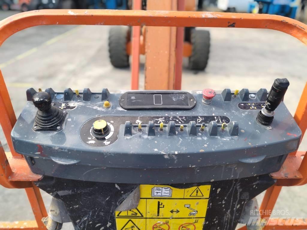 JLG 800 AJ Alkūniniai keltuvai