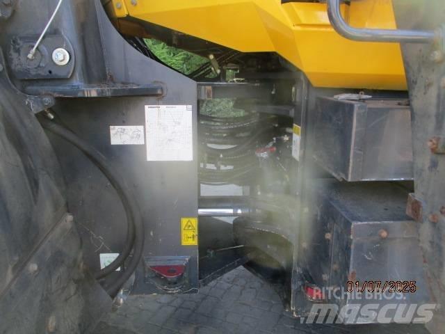 Komatsu WA 380 Naudoti ratiniai krautuvai