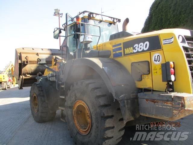 Komatsu WA 380 Naudoti ratiniai krautuvai