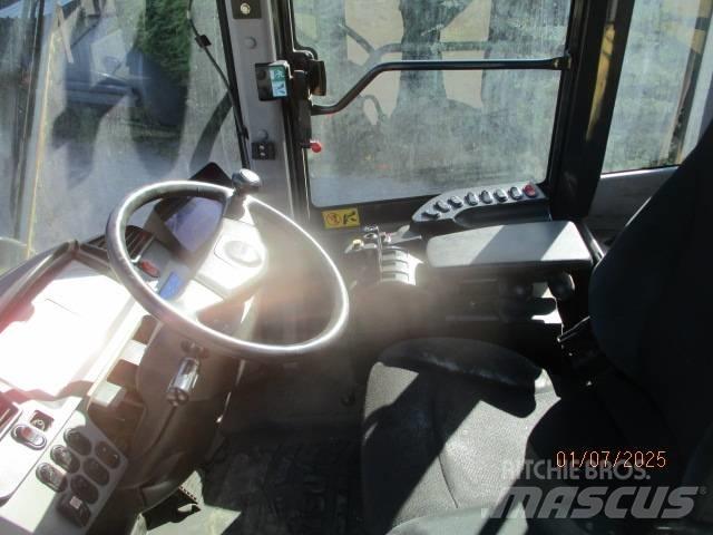 Komatsu WA 380 Naudoti ratiniai krautuvai